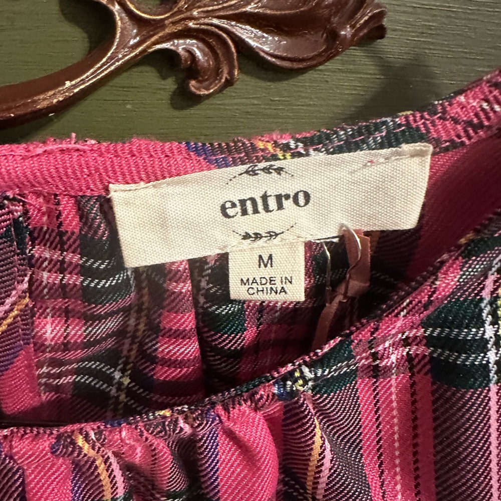 entro Pink Plaid Ruffle Sleeve Top nwt - Picture 7 of 7